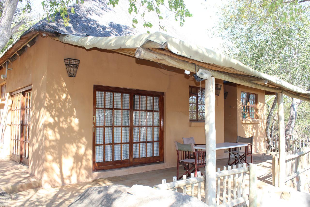 Готель Tantebane Game Ranch Екстер'єр фото